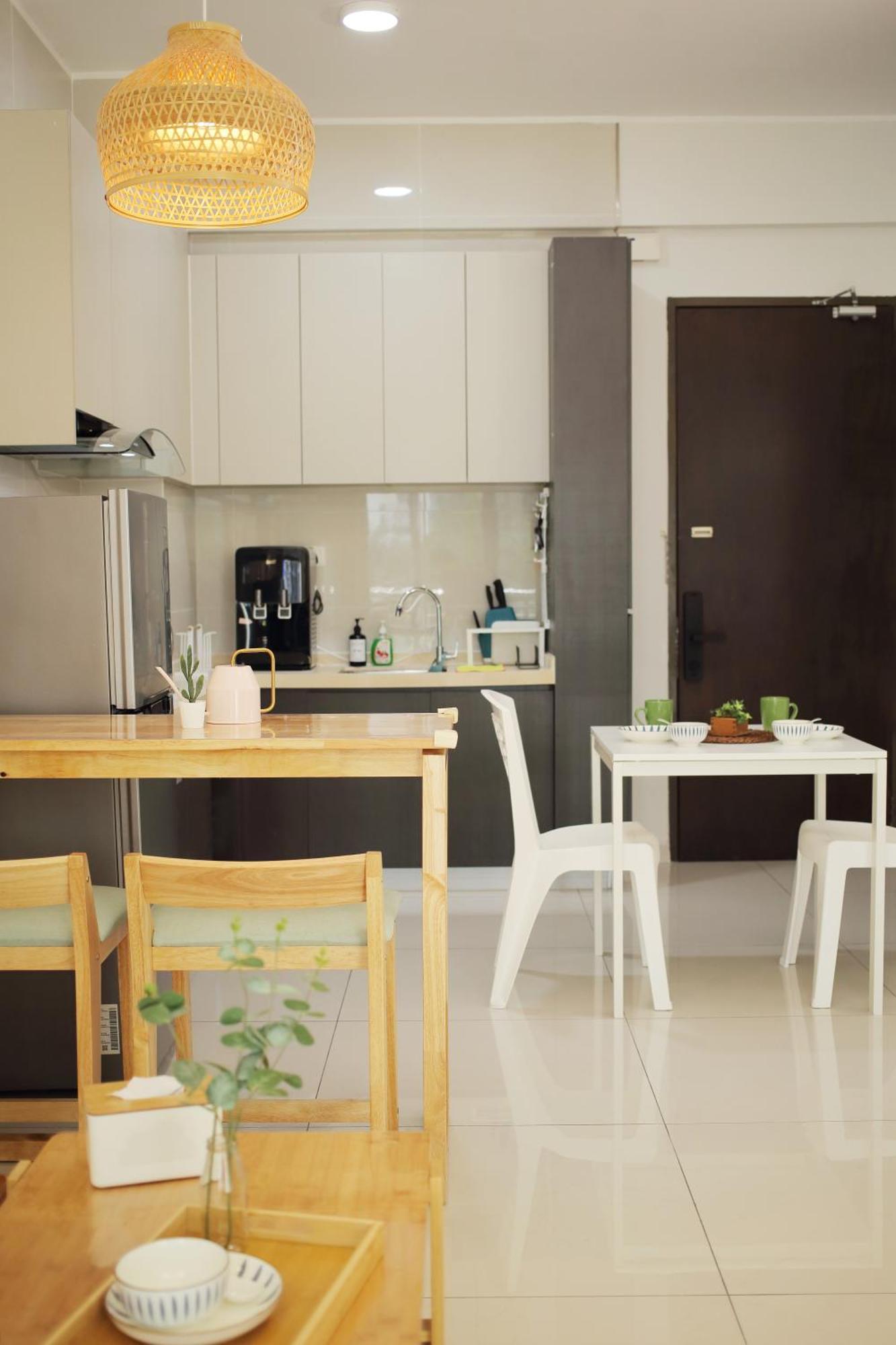 Apartment Kid-loving Poolside Haven - 2br - Netflix - Games