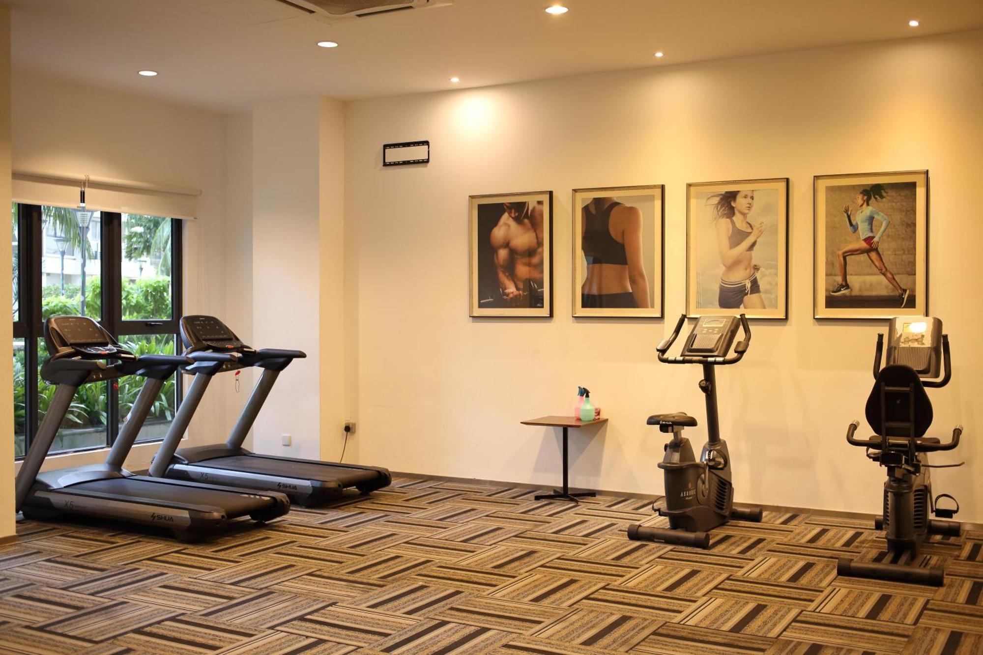 Kid-loving Poolside Haven - 2br - Netflix - Games Johor Bahru