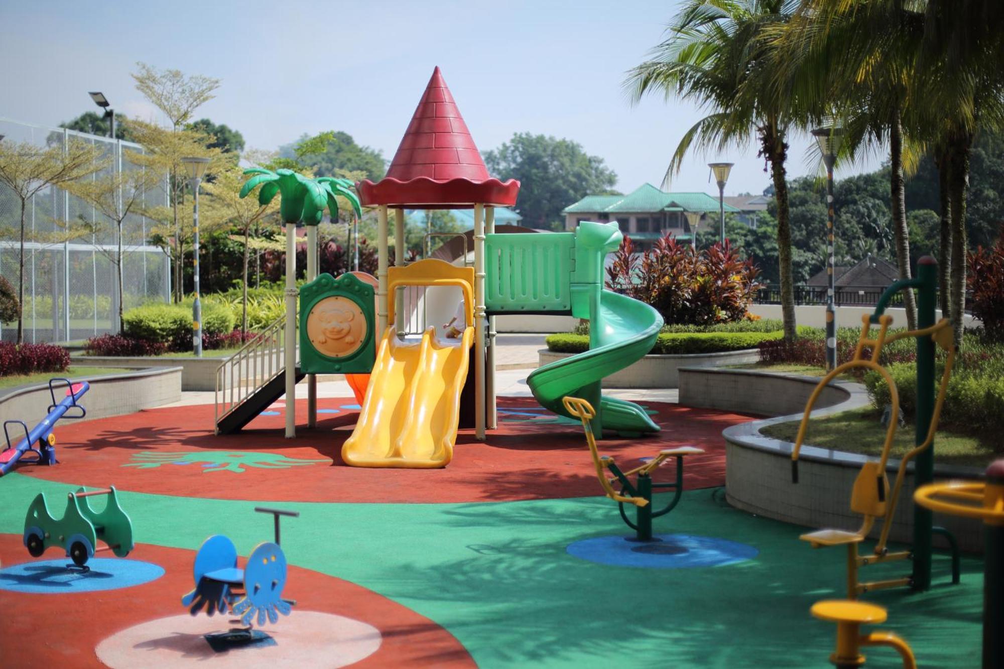 Kid-loving Poolside Haven - 2br - Netflix - Games *